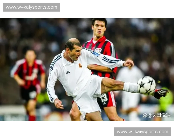 欧冠射门:那一脚决定历史的瞬间 欧冠射门:那一脚决定历史的瞬间